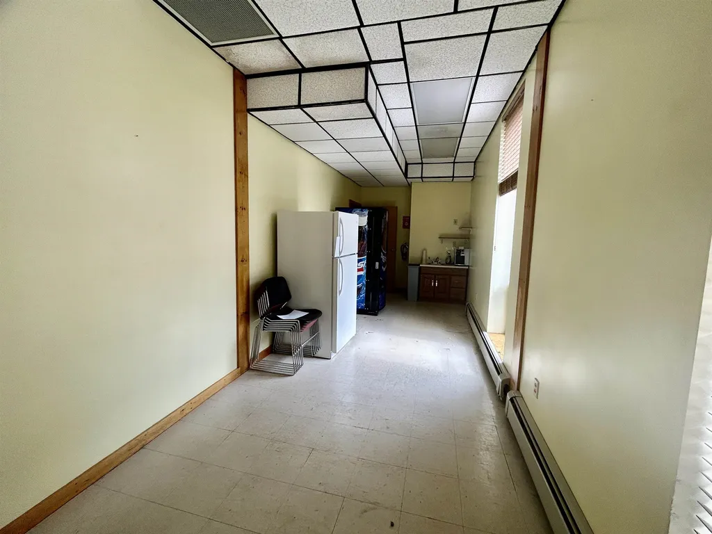 128 Airport Road Concord NH 03301