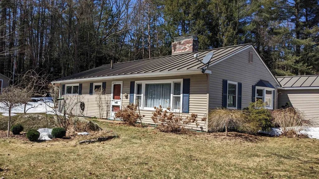 17 Rundlett Street Concord NH 03301