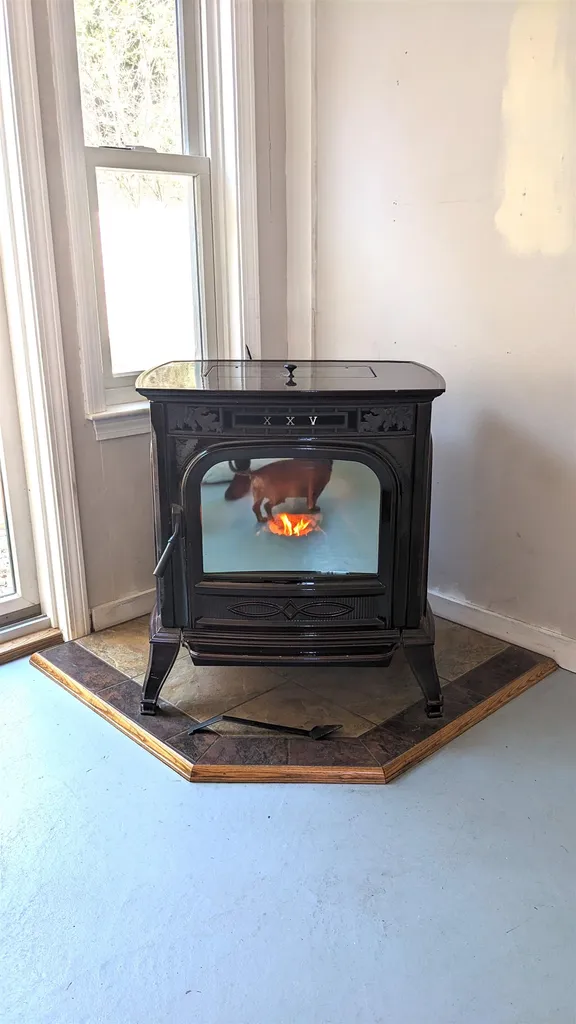 17 Rundlett Street Concord NH 03301