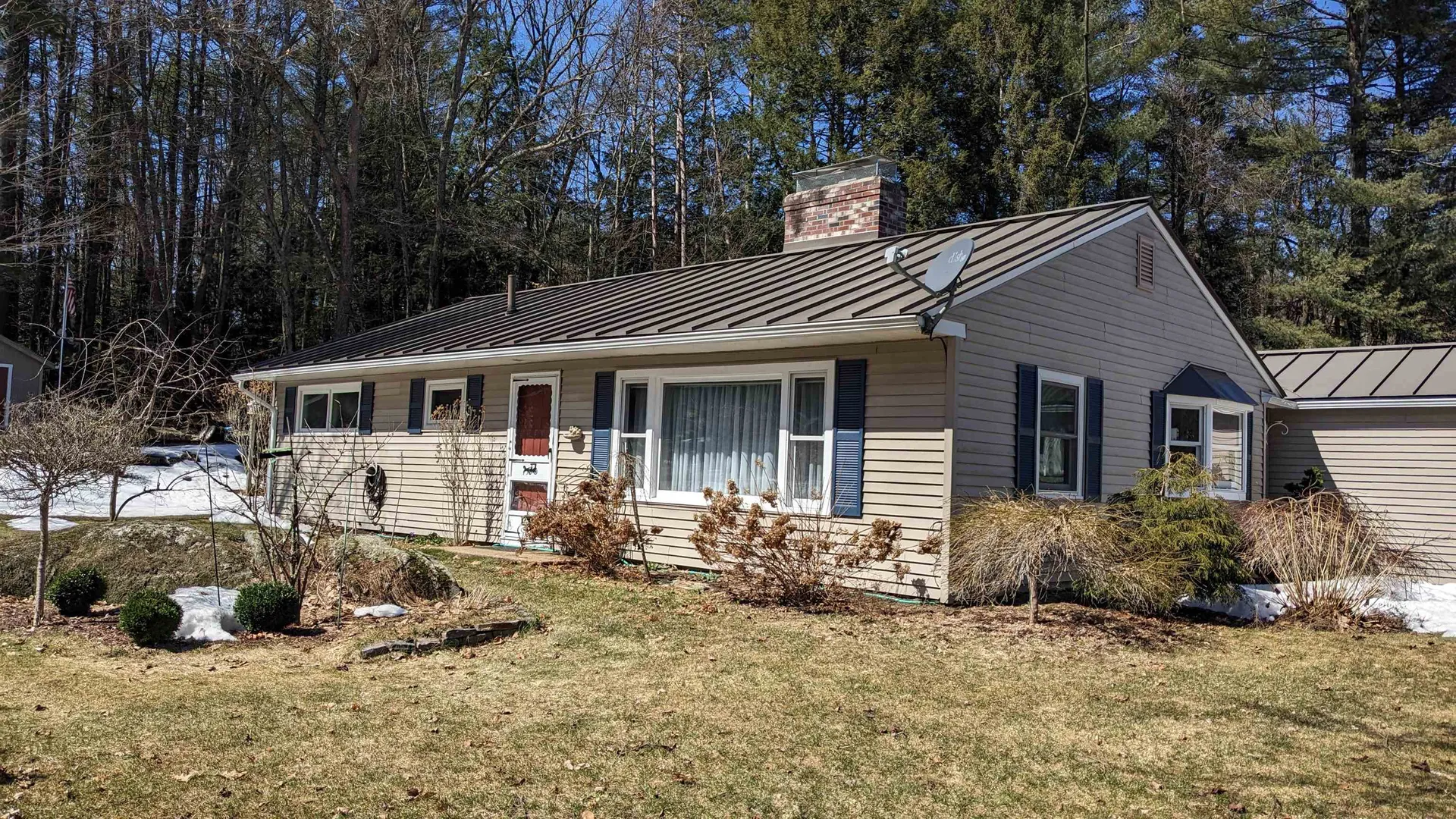 17 Rundlett Street Concord NH 03301