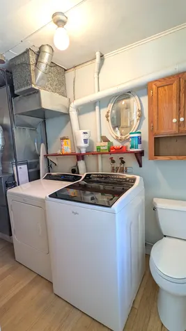 17 Rundlett Street Concord NH 03301