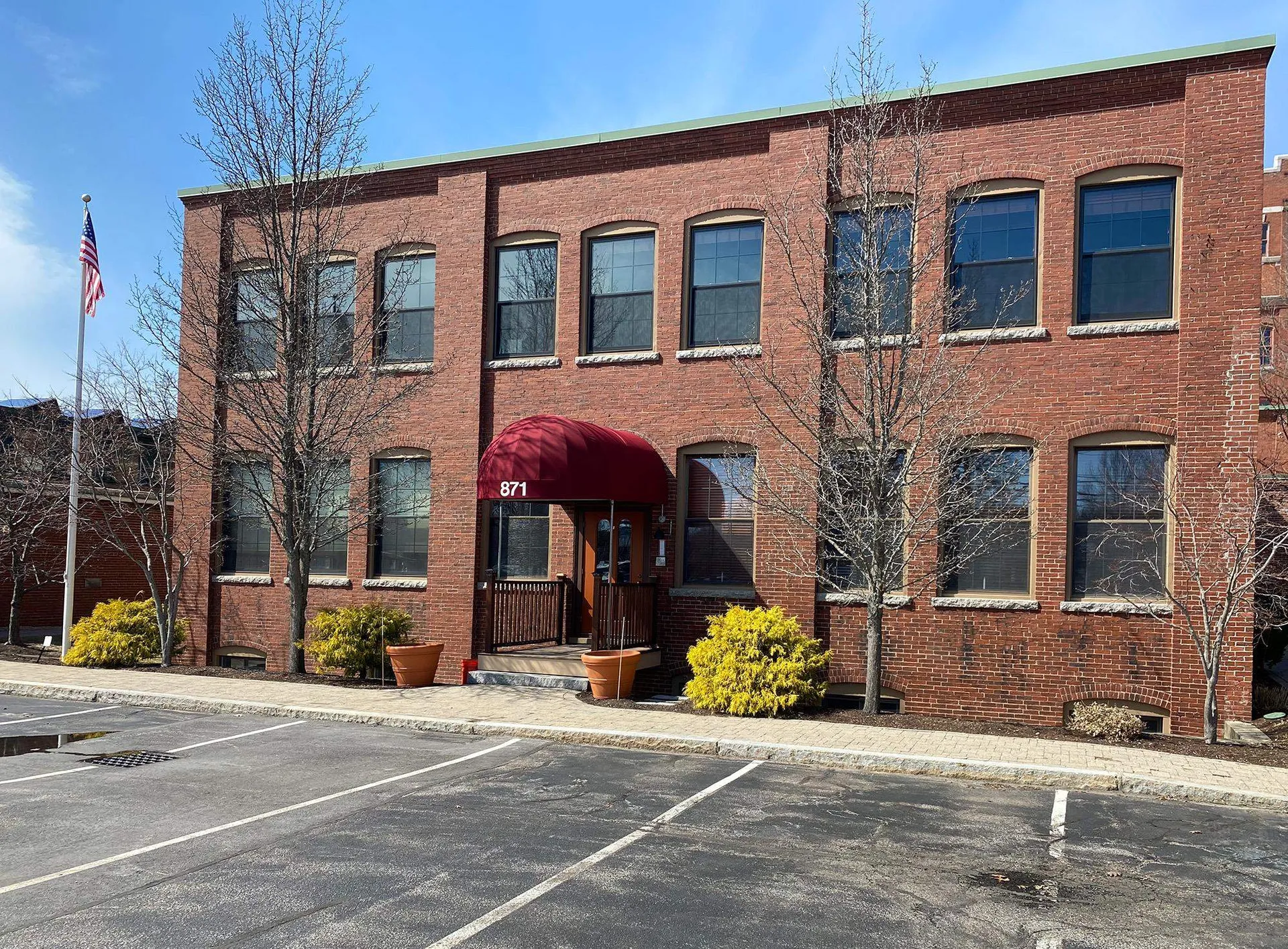 871 Islington Street Portsmouth NH 03801