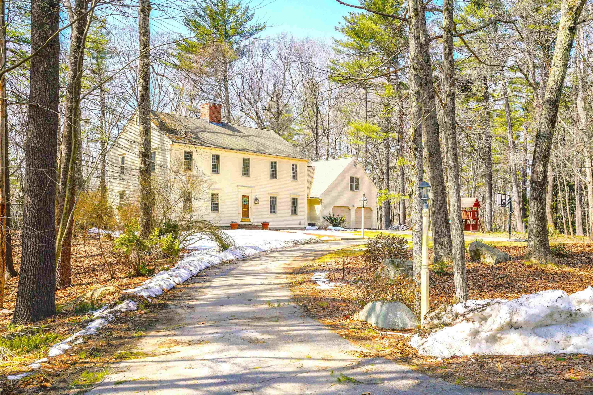 36 Nathan Lord Road Amherst NH 03031