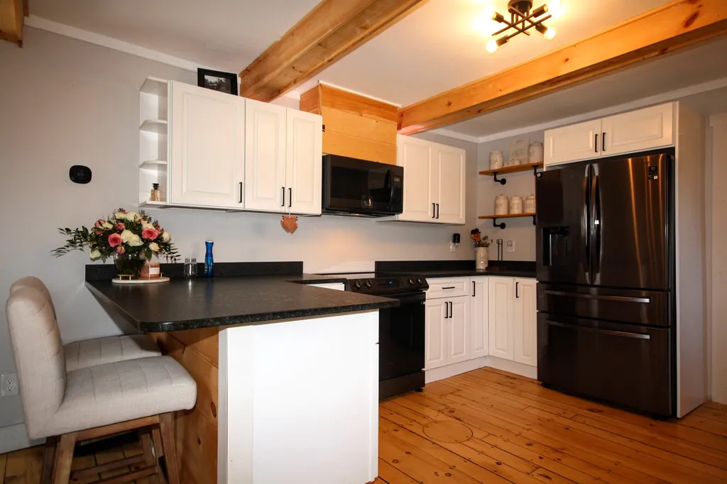 24 Hanson Street Somersworth NH 03878