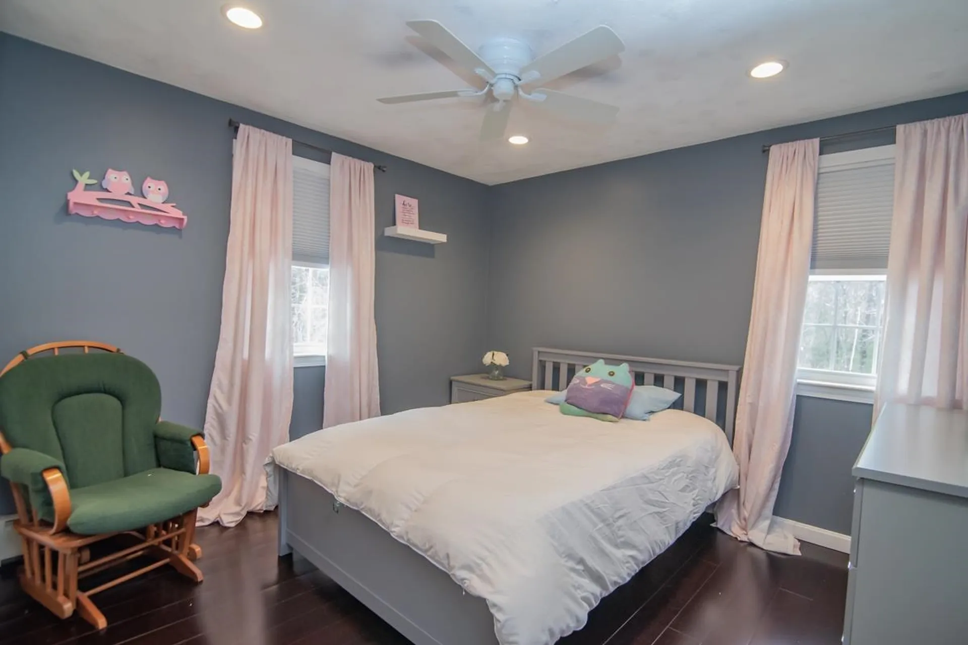 8 Lee Circle Derry NH 03038