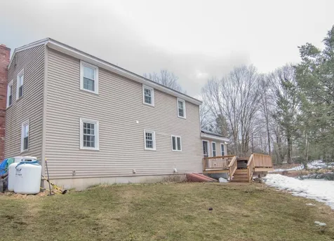 8 Lee Circle Derry NH 03038