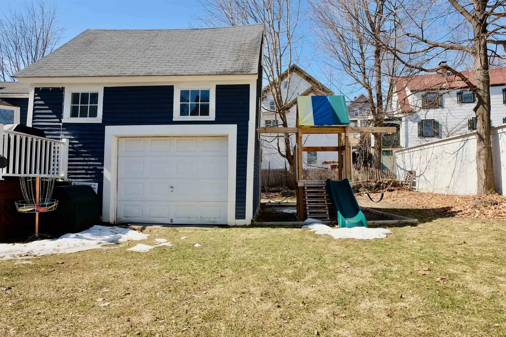 28 Maple Street Concord NH 03301
