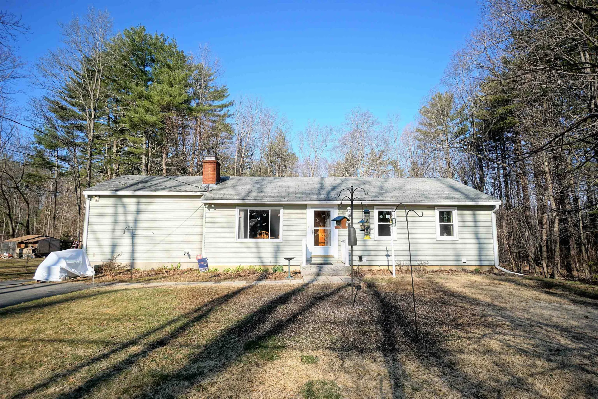 198 South Road East Kingston NH 03827