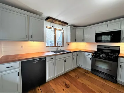 12 Stonehedge Turne Way Wakefield NH 03872
