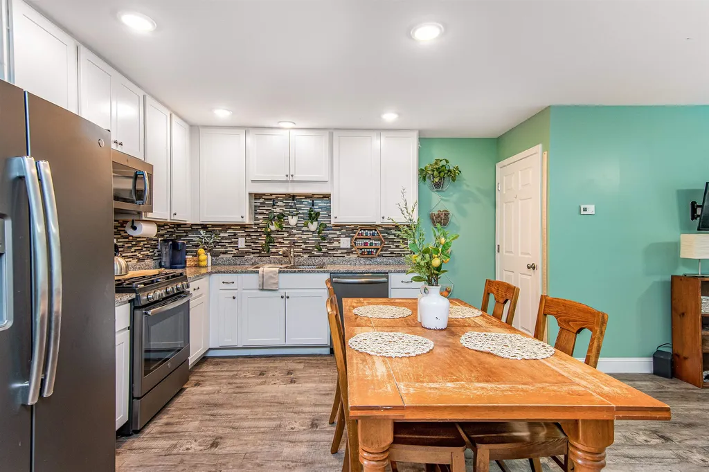 19 East Road Fairfax VT 05454