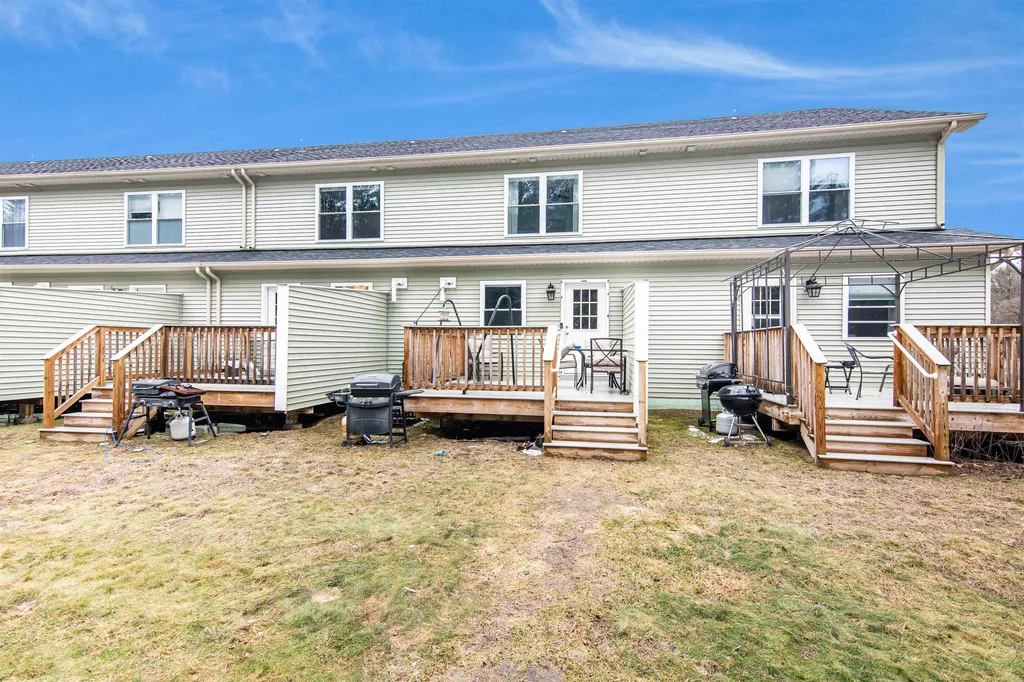 19 East Road Fairfax VT 05454