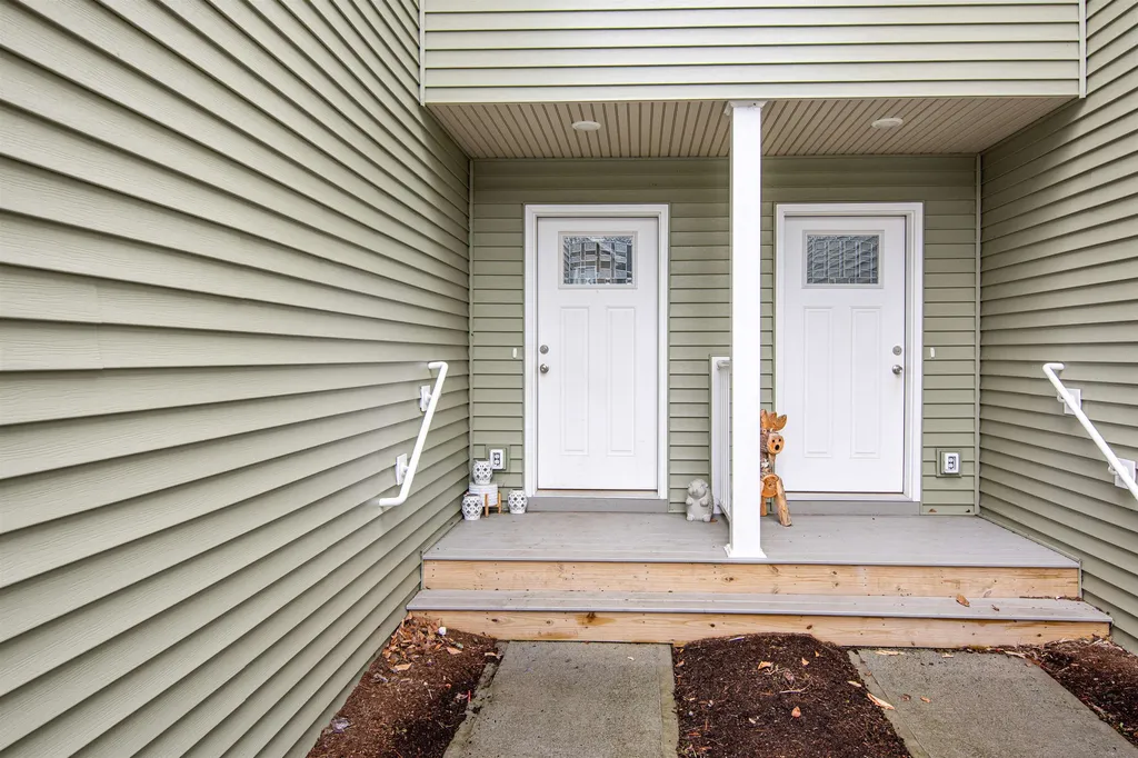 19 East Road Fairfax VT 05454