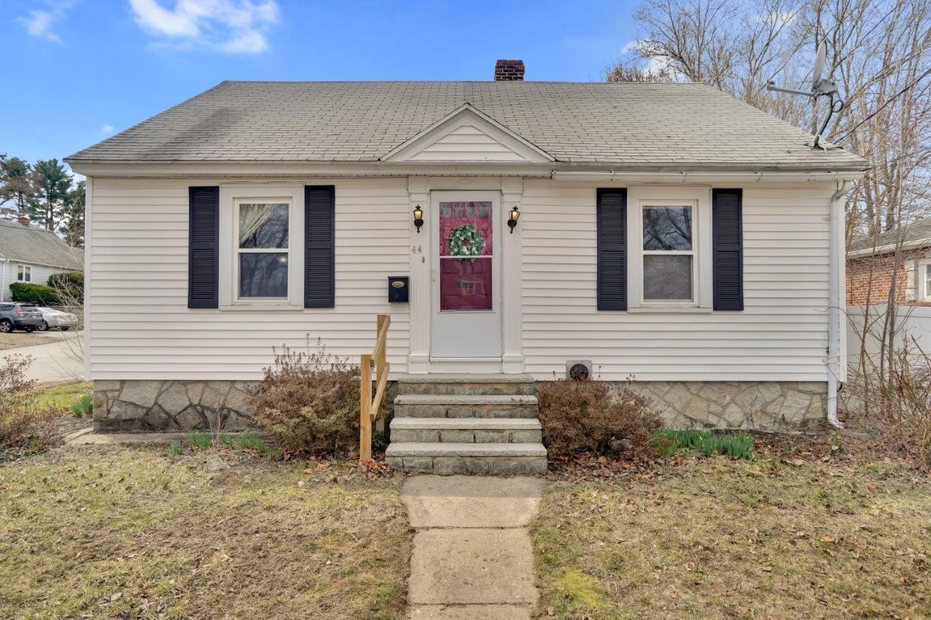 44 Cypress Street Manchester NH 03103