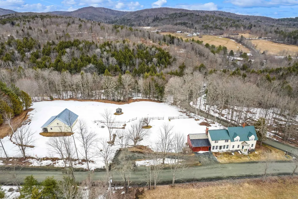 2000 High Pastures Road Pomfret VT 05053