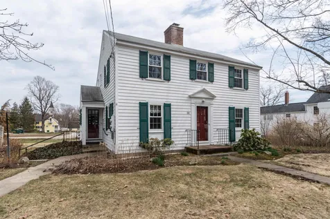 30 Main Street Hollis NH 03049
