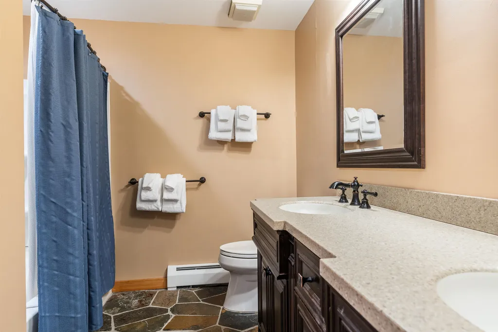 91 East Glade Road Killington VT 05751