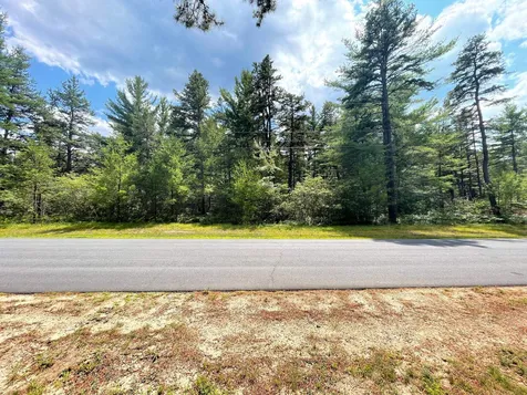 26 Logan Way Ossipee NH 03890