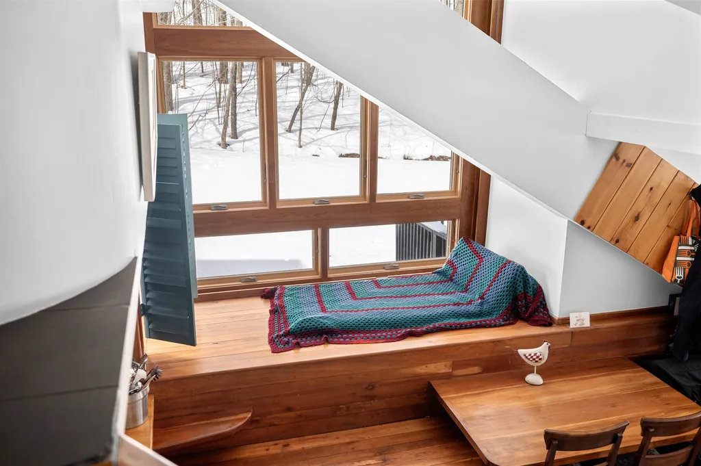 16 Dimetro Road Warren VT 05674