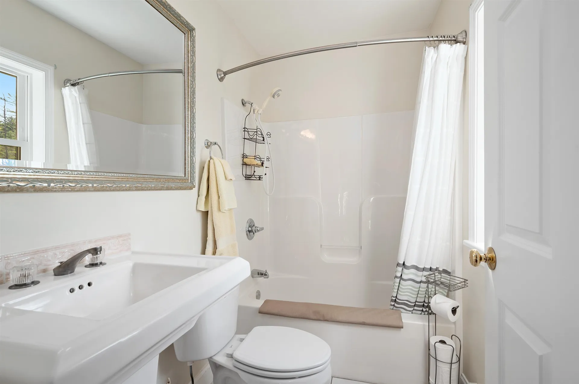 416 Weirs Road Gilford NH 03249