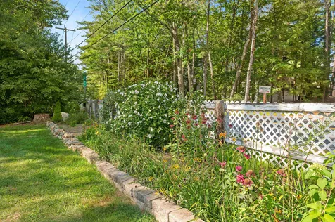 416 Weirs Road Gilford NH 03249