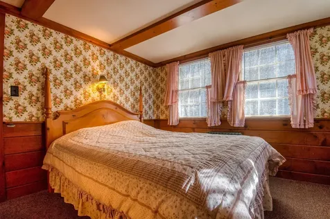 3245 White Mount Highway Conway NH 03860