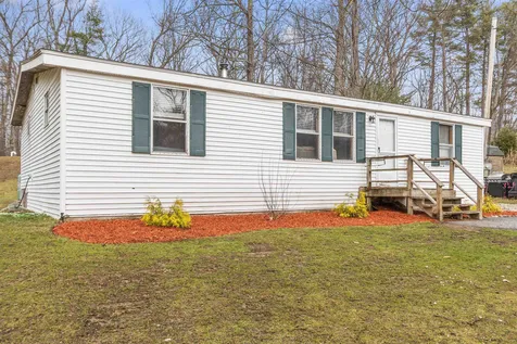 56 Squire Ridge Road Hampstead NH 03841