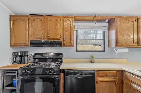56 Squire Ridge Road Hampstead NH 03841