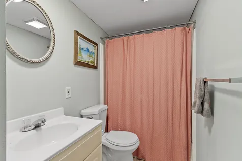 56 Squire Ridge Road Hampstead NH 03841