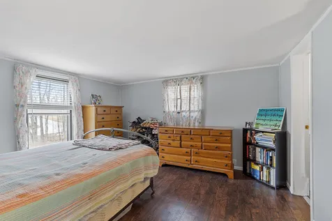 56 Squire Ridge Road Hampstead NH 03841