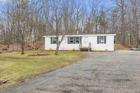 56 Squire Ridge Road Hampstead NH 03841