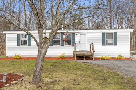 56 Squire Ridge Road Hampstead NH 03841