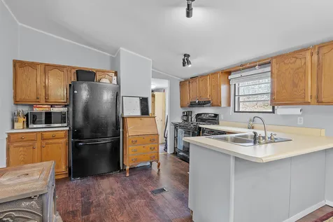 56 Squire Ridge Road Hampstead NH 03841