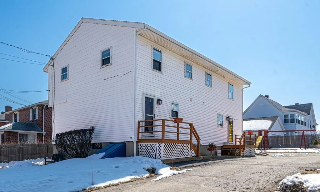 661 Central Street Manchester NH 03103