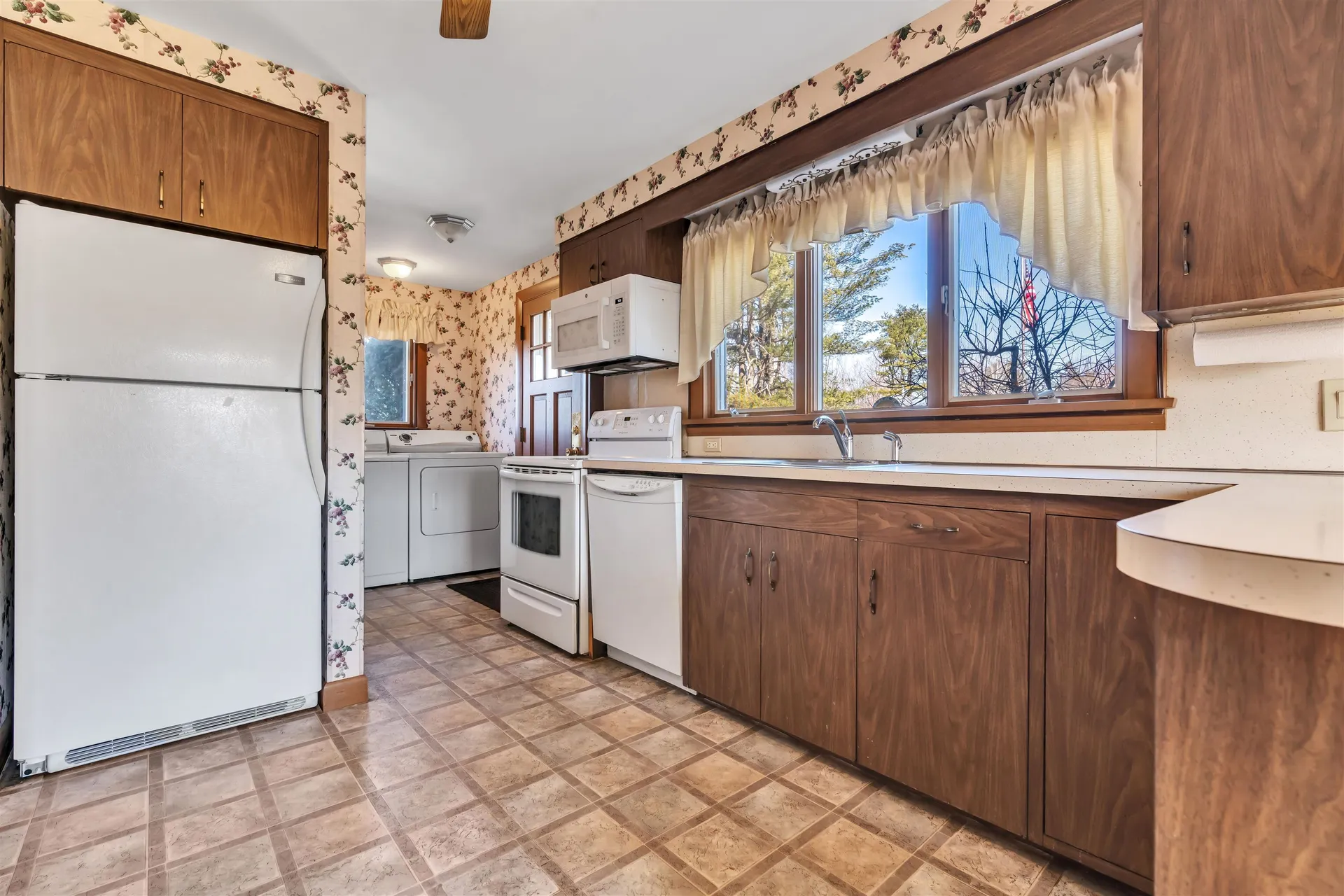 20 Sligo Road Rollinsford NH 03869