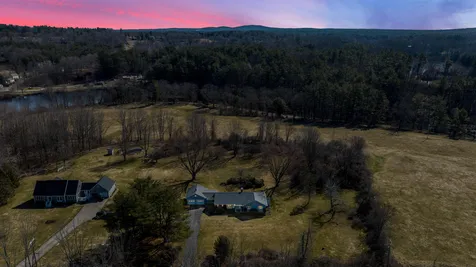 20 Sligo Road Rollinsford NH 03869