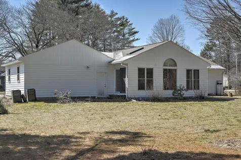 27 Hanover Street Keene NH 03431
