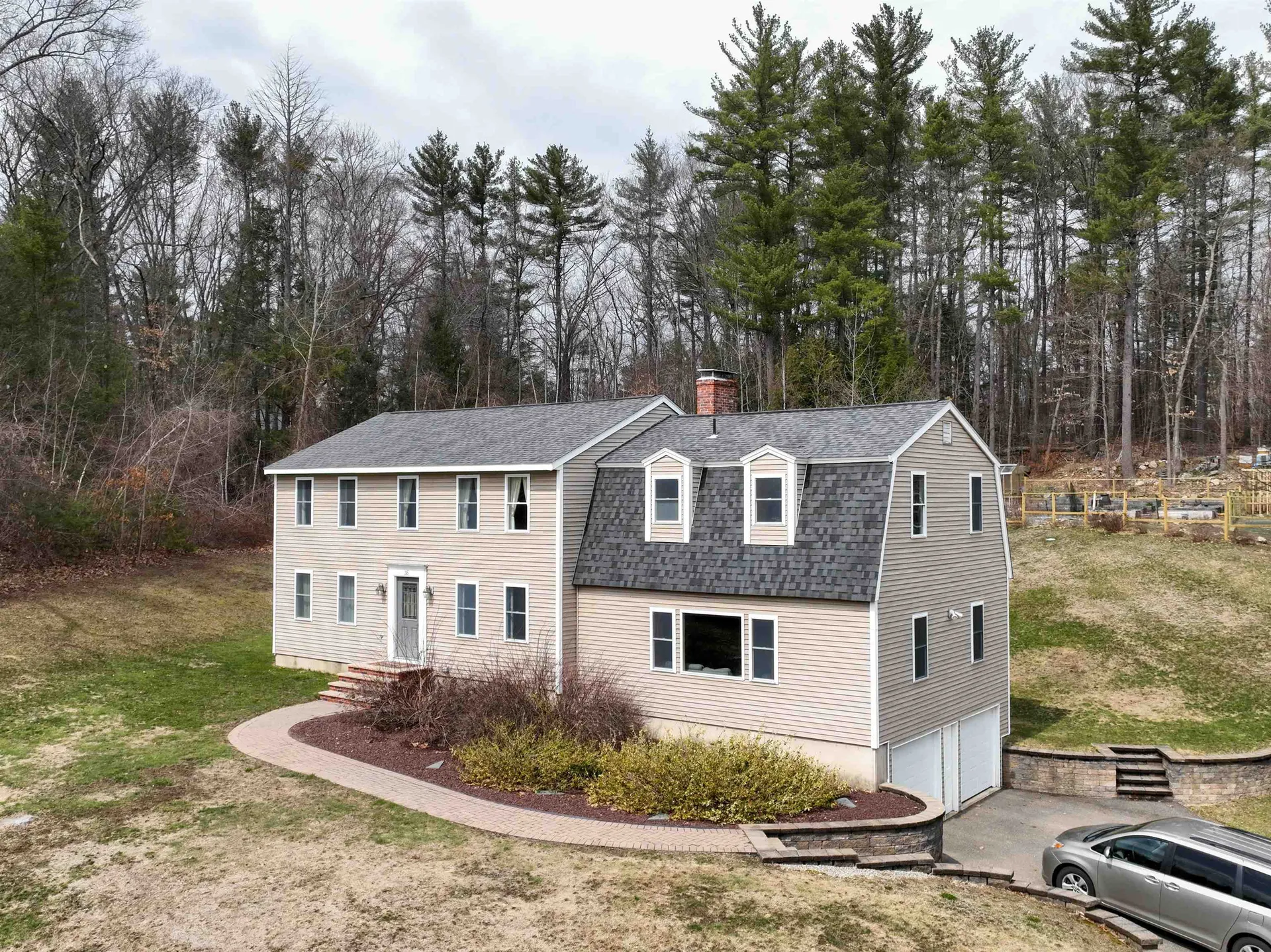 35 Sharon Road Windham NH 03087