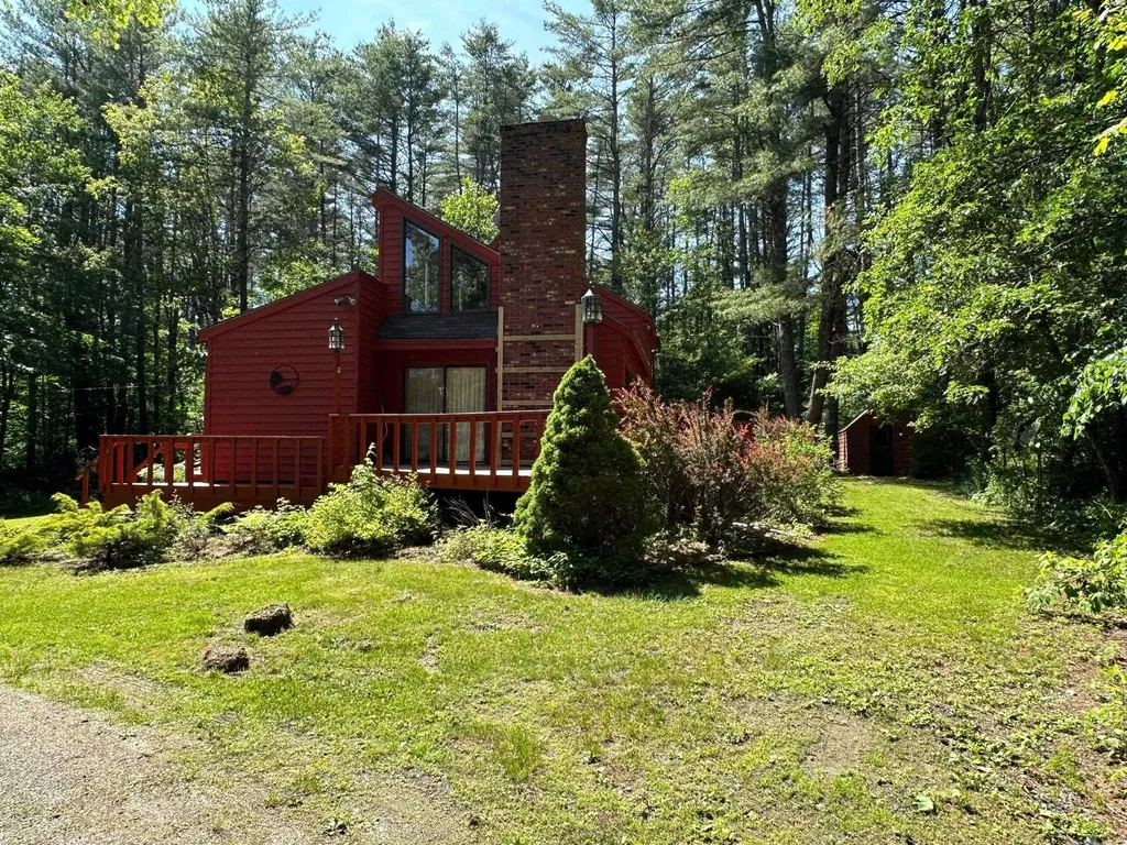 4 Kilgore Lane Hartford VT 05059
