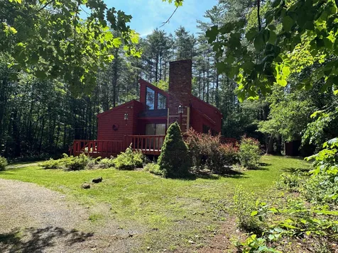 4 Kilgore Lane Hartford VT 05059