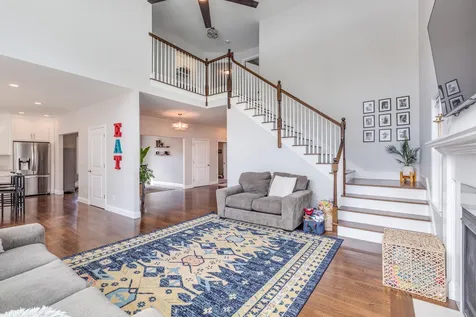 6 Goldenrod Lane Concord NH 03301