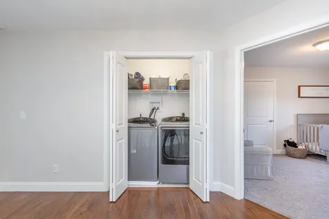 6 Goldenrod Lane Concord NH 03301