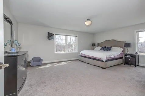 6 Goldenrod Lane Concord NH 03301