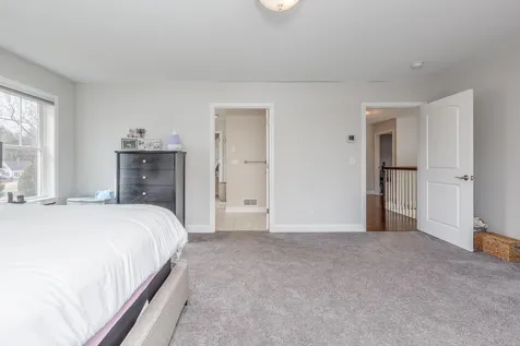 6 Goldenrod Lane Concord NH 03301