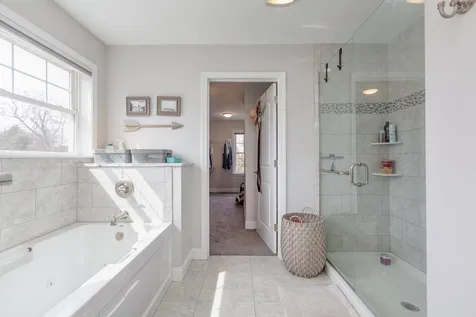 6 Goldenrod Lane Concord NH 03301