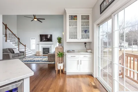 6 Goldenrod Lane Concord NH 03301