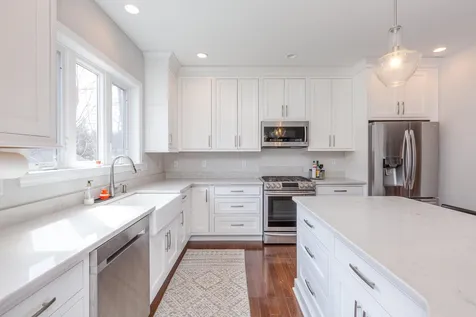 6 Goldenrod Lane Concord NH 03301