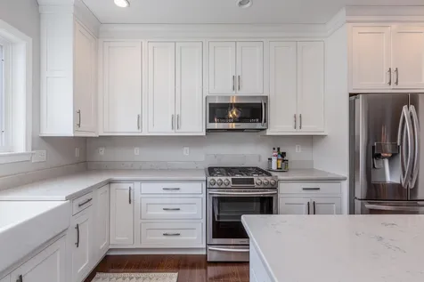 6 Goldenrod Lane Concord NH 03301