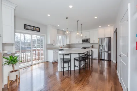 6 Goldenrod Lane Concord NH 03301