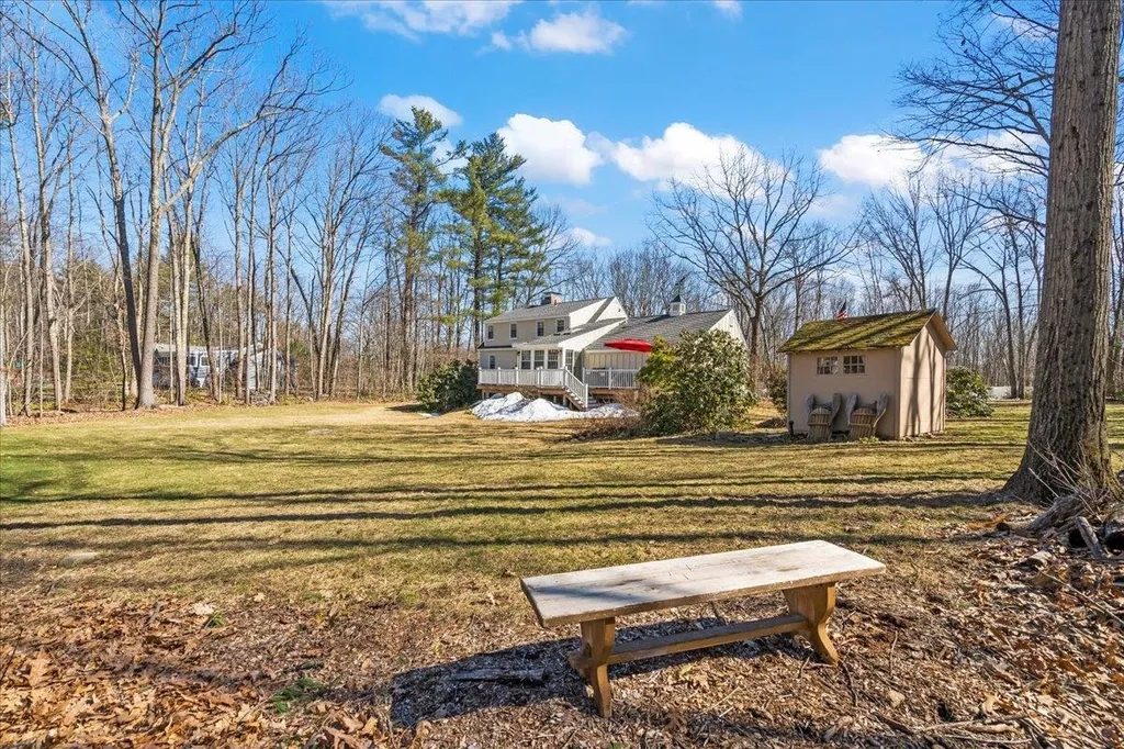 2 Steppingstone Road Bedford NH 03110