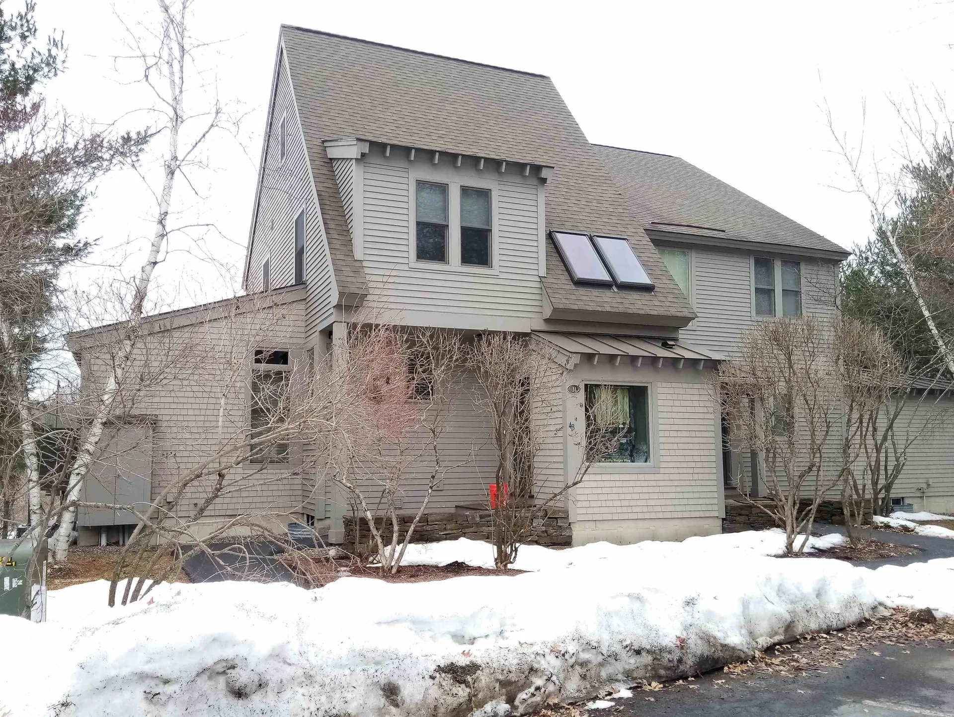 31 Catamount Road Hartford VT 05059